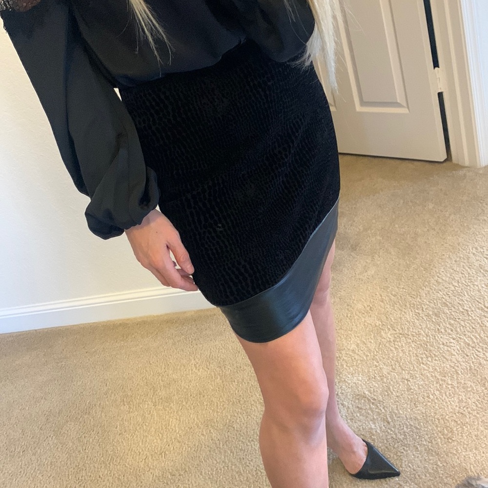Bar III Velvet  printed, leather trim skirt - Picture 8 of 17